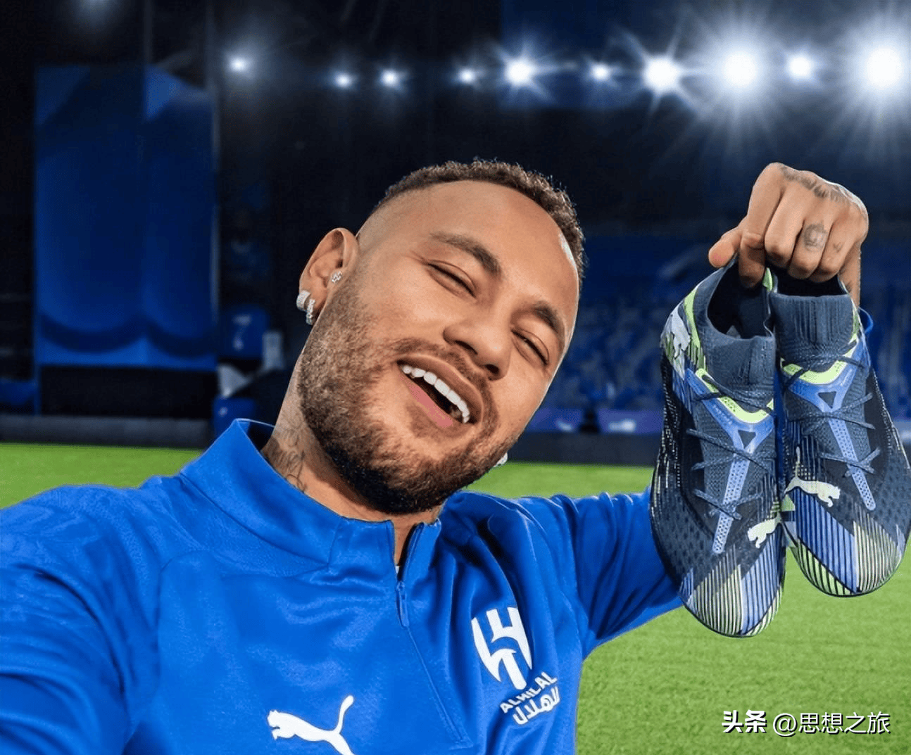 续保留在季 续保留在季